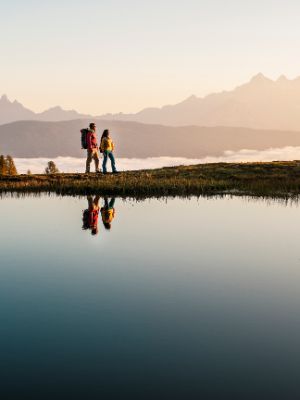 Wanderer bei Sonnenuntergang